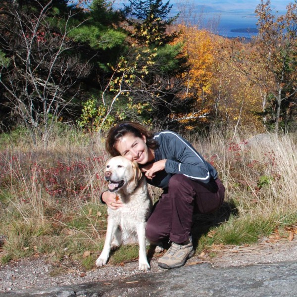 reiki-master-teacher-diane-gallant-and-labrador-dog-peaches